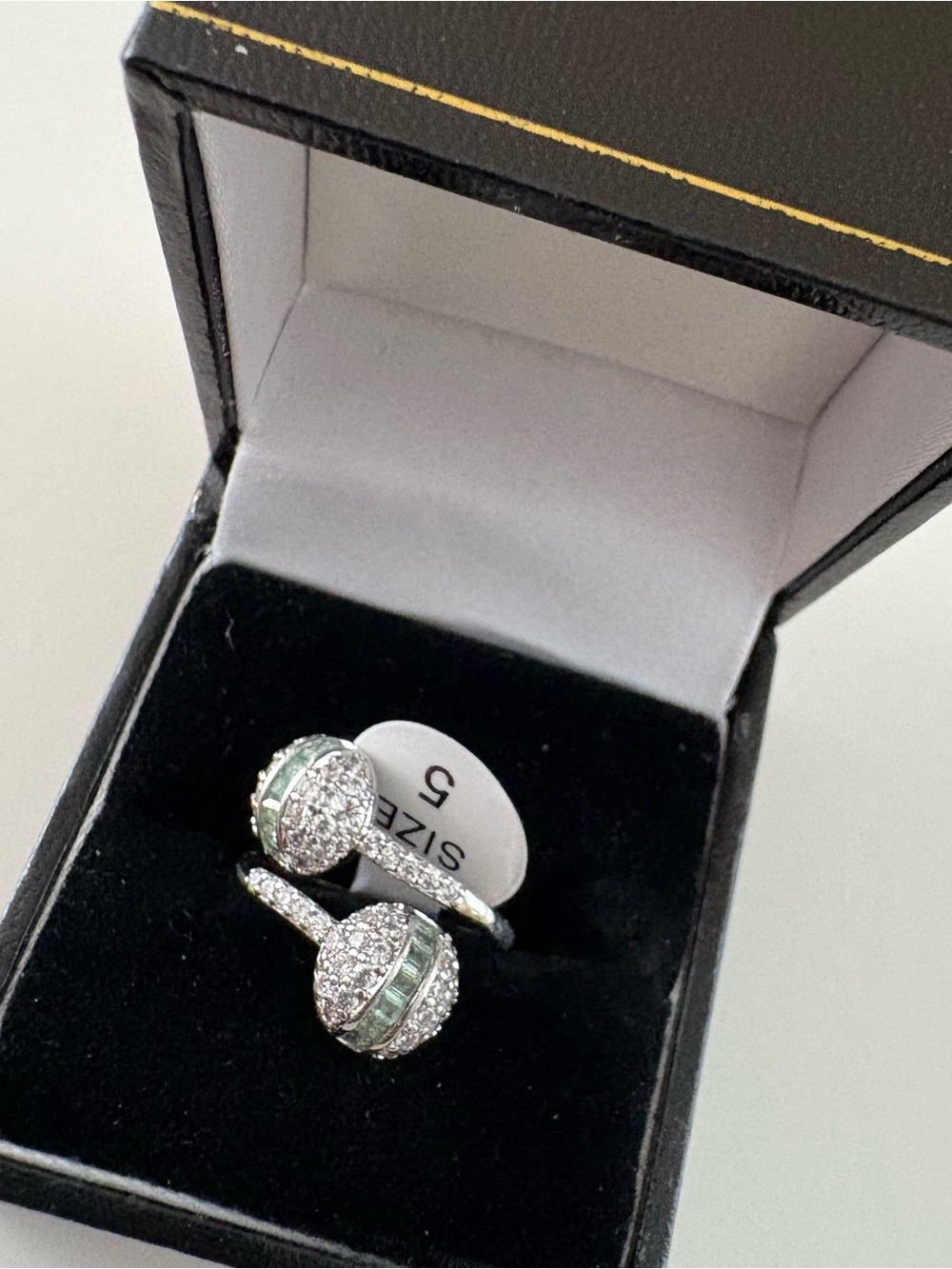 Bomb Party Globe Trotter Ring RG84172 Light Emerald Rhodium Plating